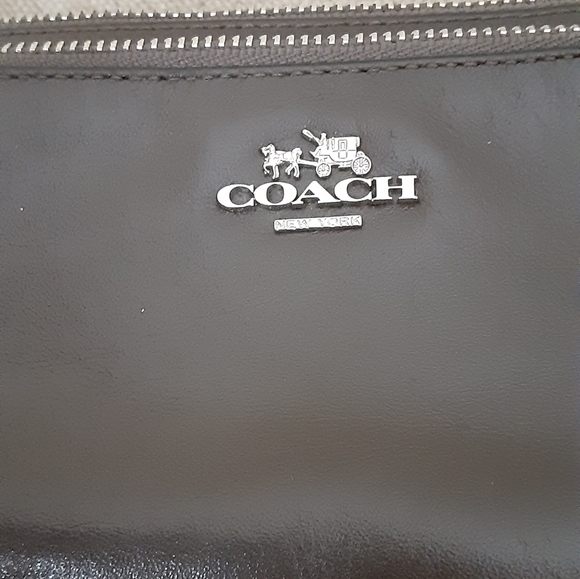 Coach Brown Leather Wristlet - Picture 5 of 11